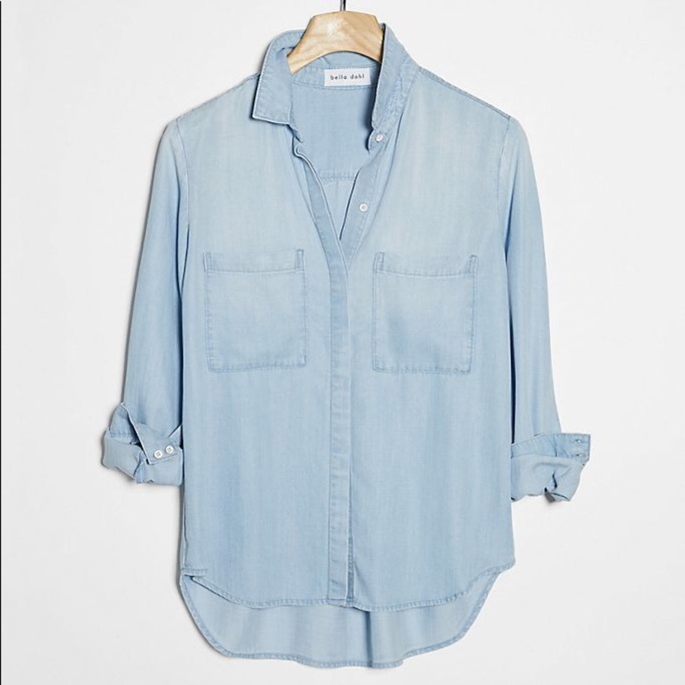 Anthropologie Cloth and Stone Chambray button down